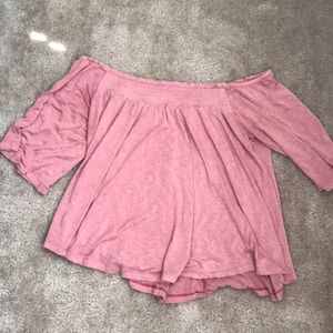 American Eagle Off The Shoulder